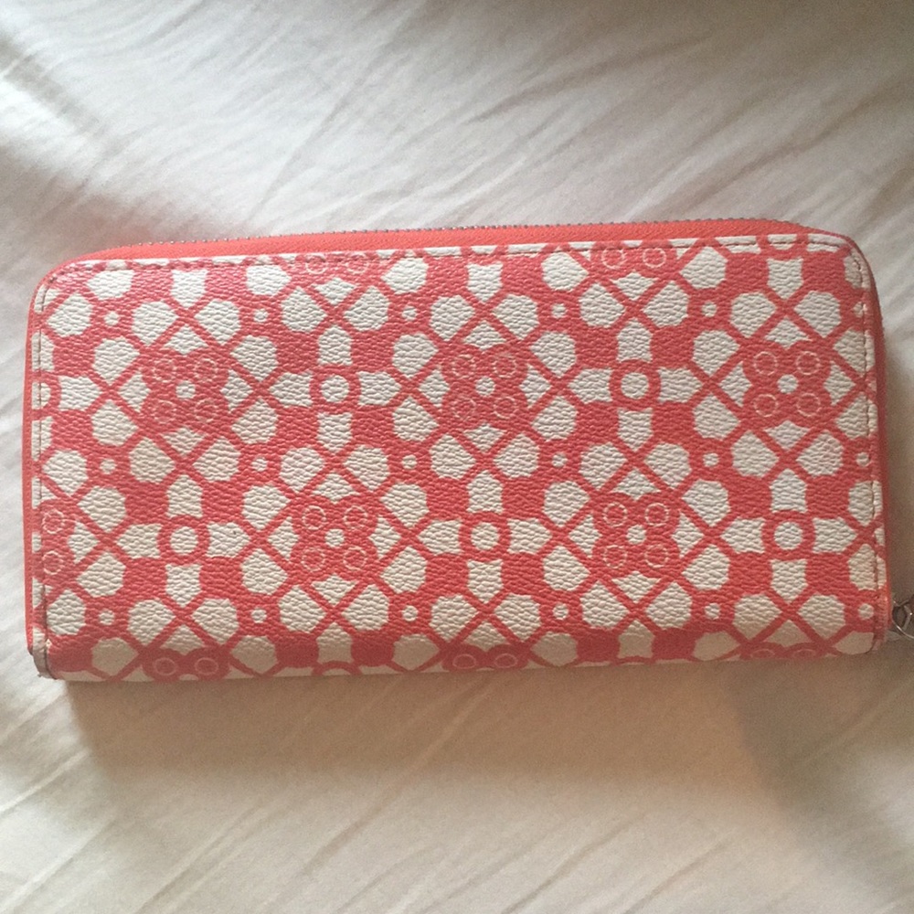 Wallet - Picture 2 of 3